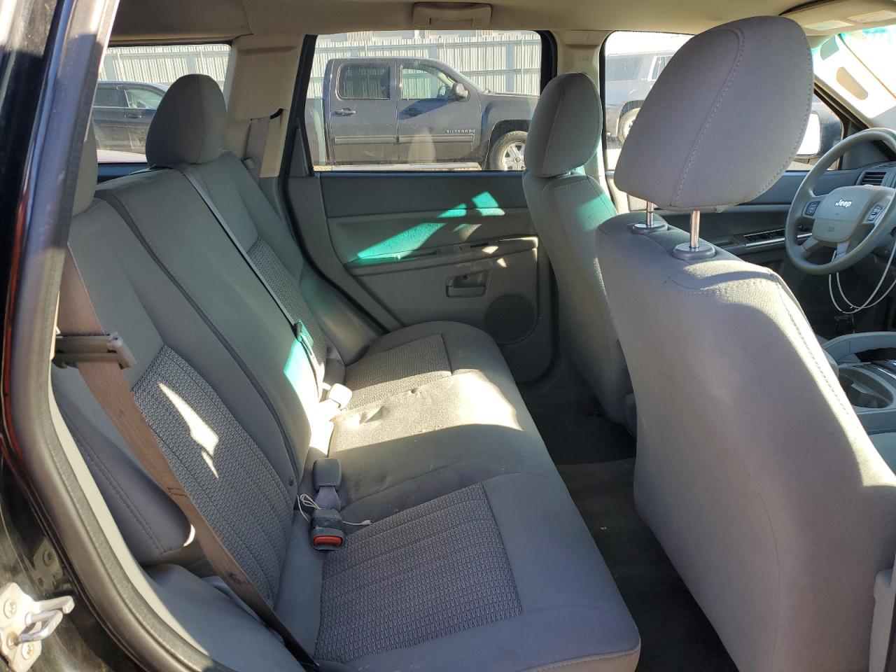 2007 Jeep Grand Cherokee Laredo VIN: 1J8GR48K07C677777 Lot: 91587085