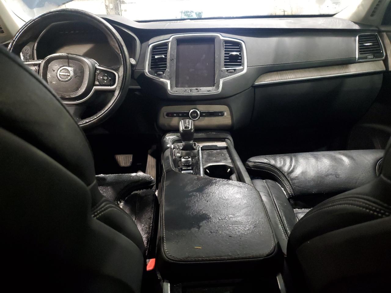 2021 Volvo Xc90 T6 Inscription VIN: YV4A221L6M1722492 Lot: 92072275