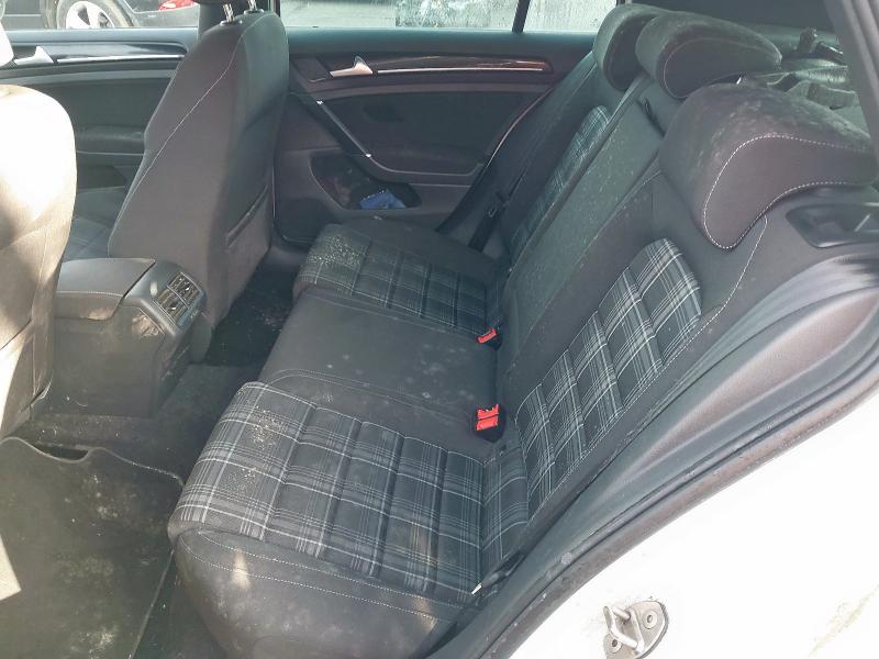 2015 VOLKSWAGEN GOLF