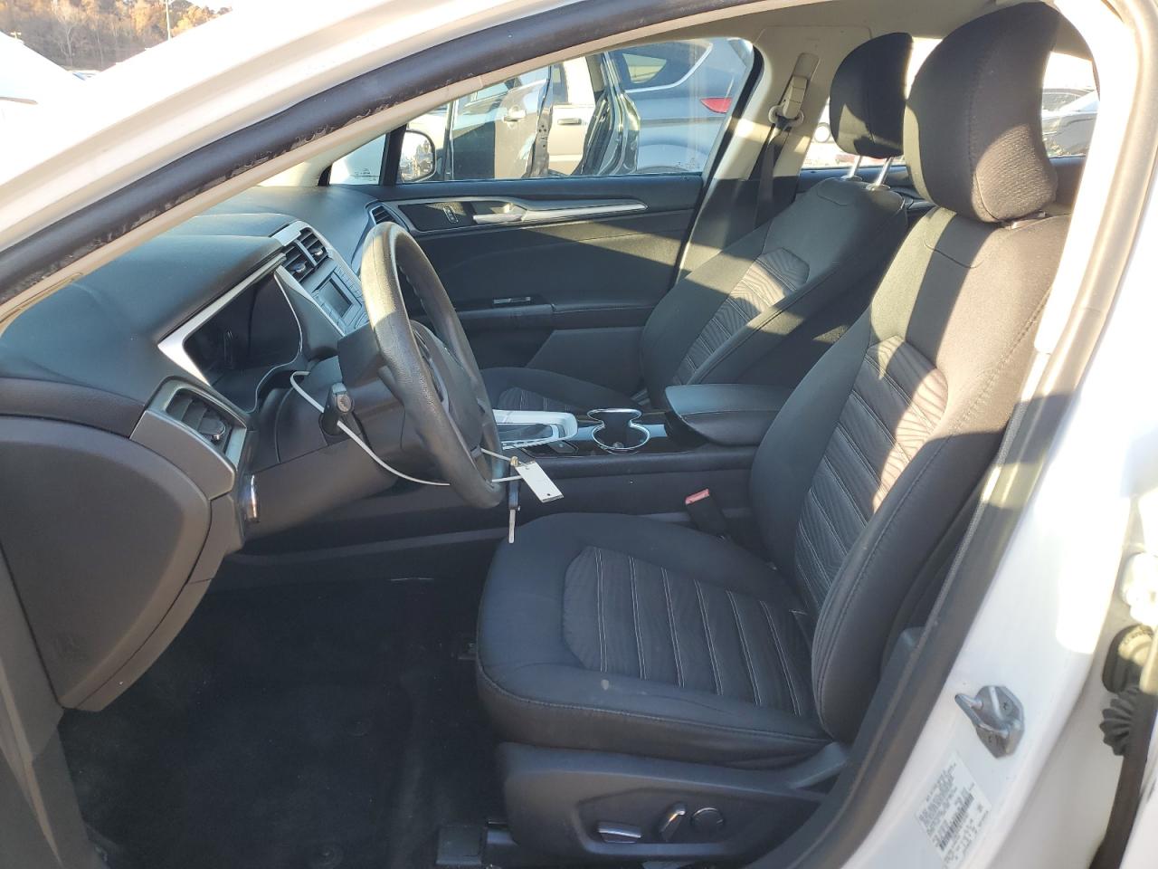 2016 Ford Fusion Se VIN: 1FA6P0H78G5105461 Lot: 92572135