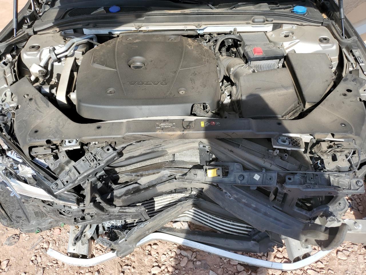 2019 Volvo S60 T5 Momentum VIN: 7JR102FK1KG014123 Lot: 92138755