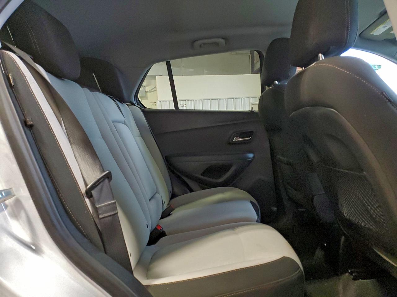 2020 Chevrolet Trax Ls VIN: 3GNCJNSB5LL265677 Lot: 93770715