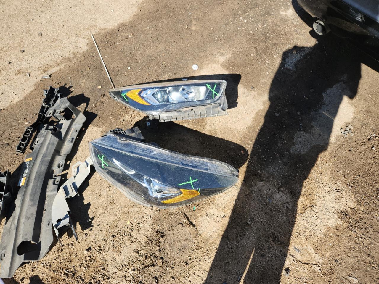 2018 Ford Escape Se VIN: 1FMCU9GD6JUD21304 Lot: 92184355