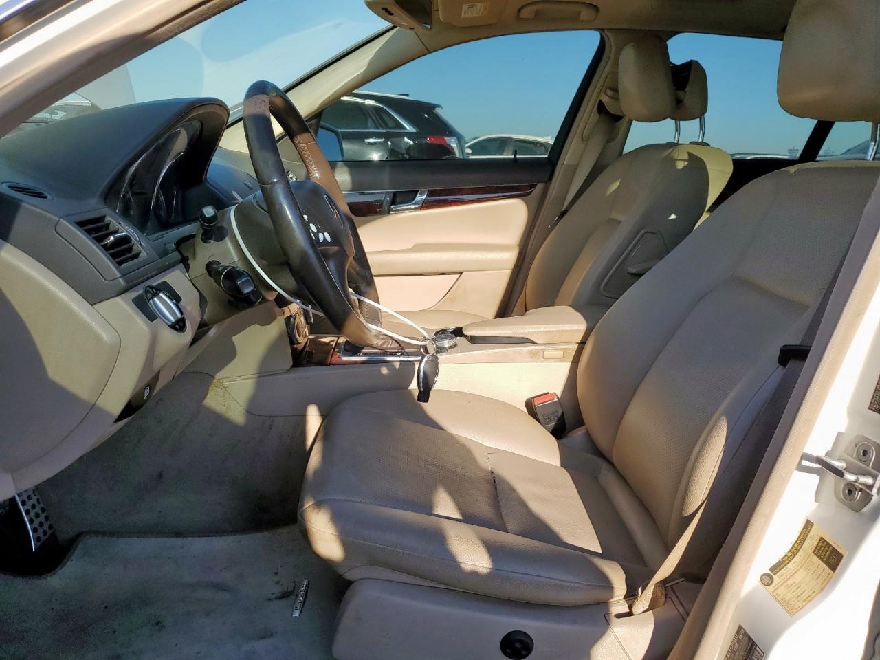 2010 Mercedes-Benz C 300 VIN: WDDGF5EB7AR129716 Lot: 91339455