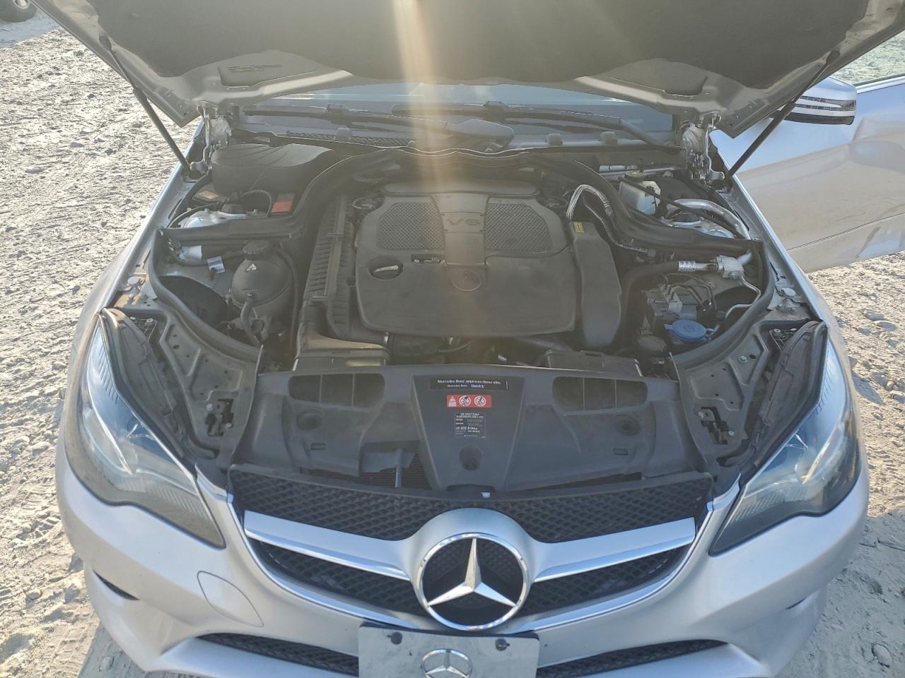 2014 Mercedes-Benz E 350 VIN: WDDKJ5KB0EF260748 Lot: 93968745