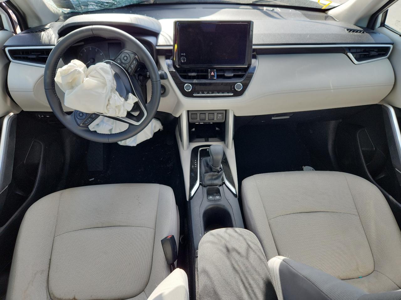 2025 Toyota Corolla Cross Le VIN: 7MUCAAAG8SV146986 Lot: 92043545