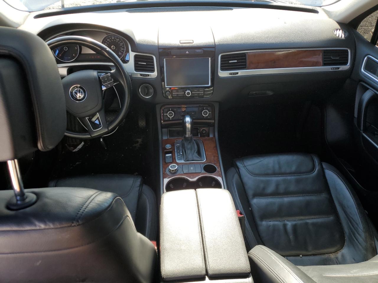 2014 Volkswagen Touareg V6 Tdi VIN: WVGEP9BPXED012054 Lot: 91861475