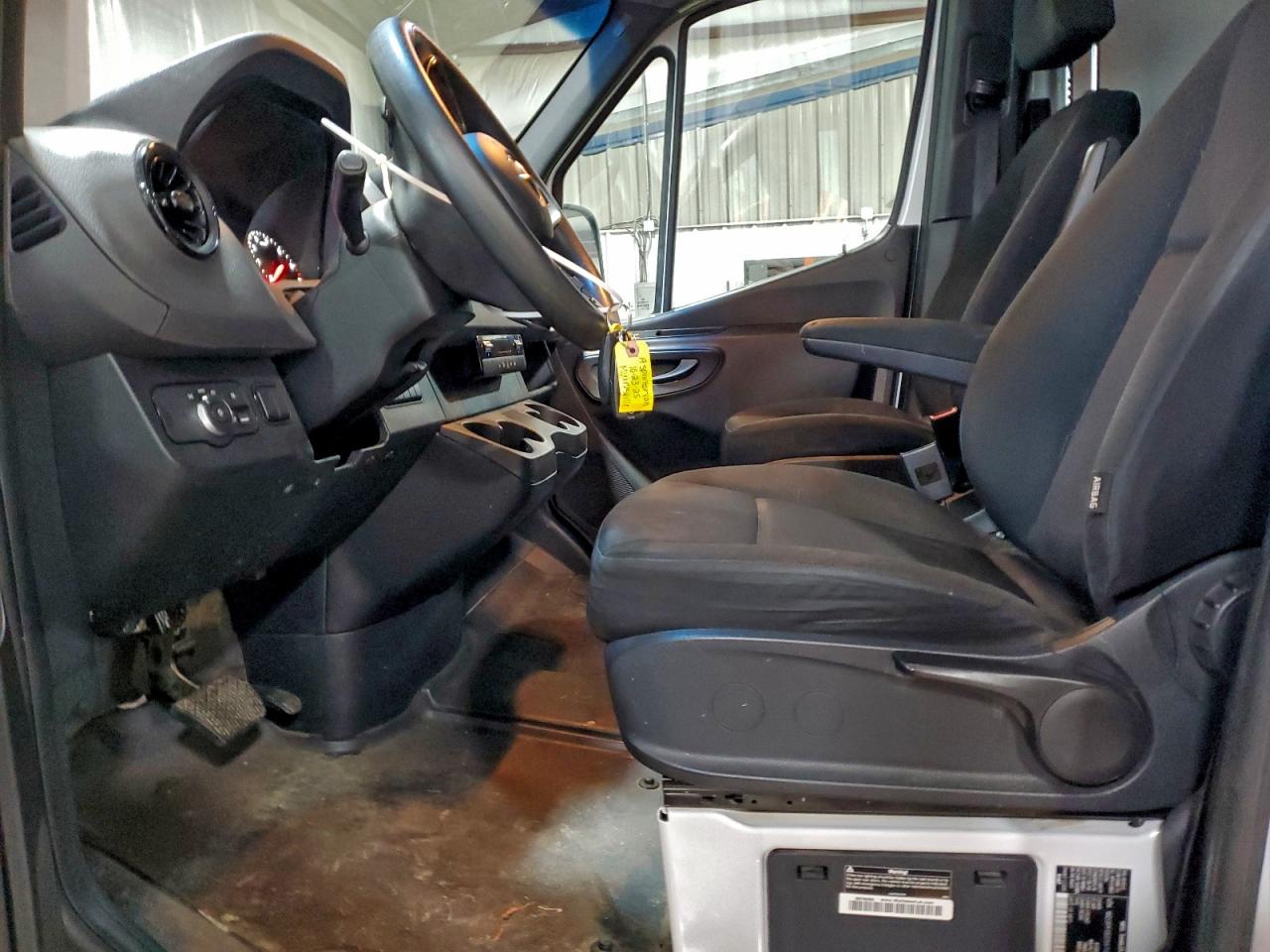 2019 Mercedes-Benz Sprinter 2500/3500 VIN: WD3PF0ED5KT004033 Lot: 93516155