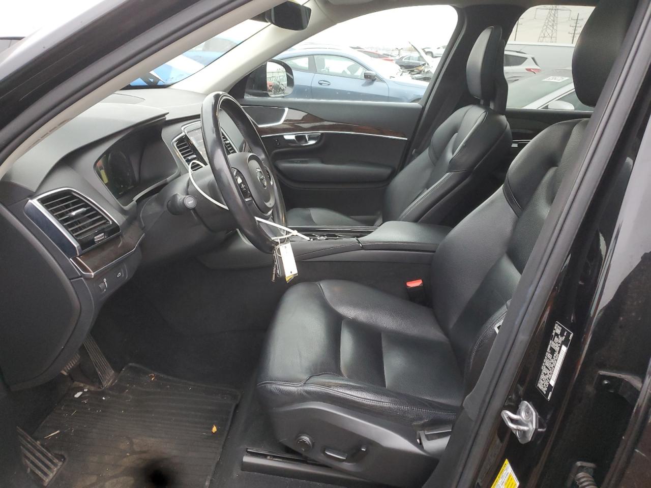 2016 Volvo Xc90 T6 VIN: YV4A22PK3G1025008 Lot: 93245415