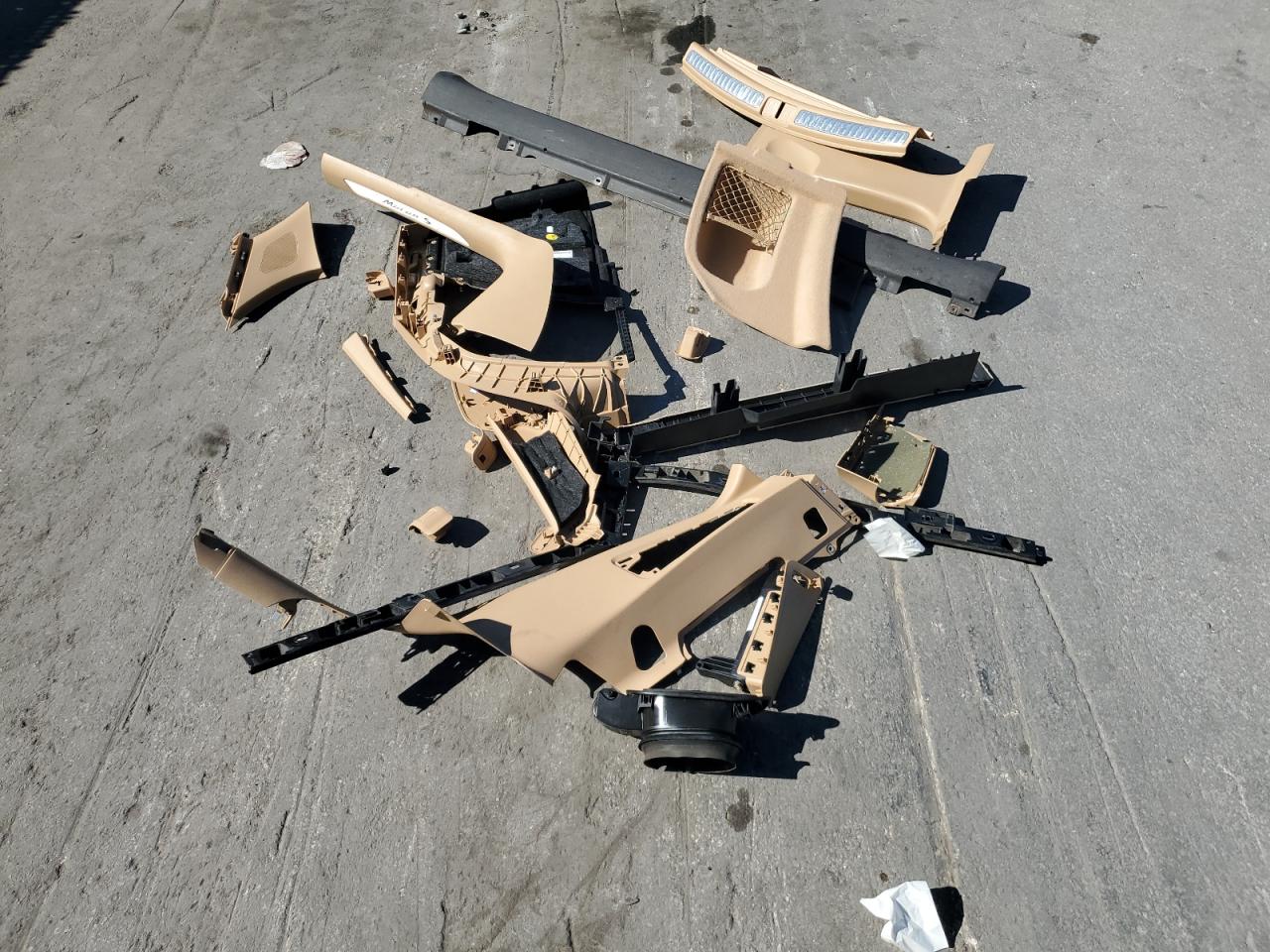 2016 Porsche Macan S VIN: WP1AB2A50GLB53585 Lot: 92609025