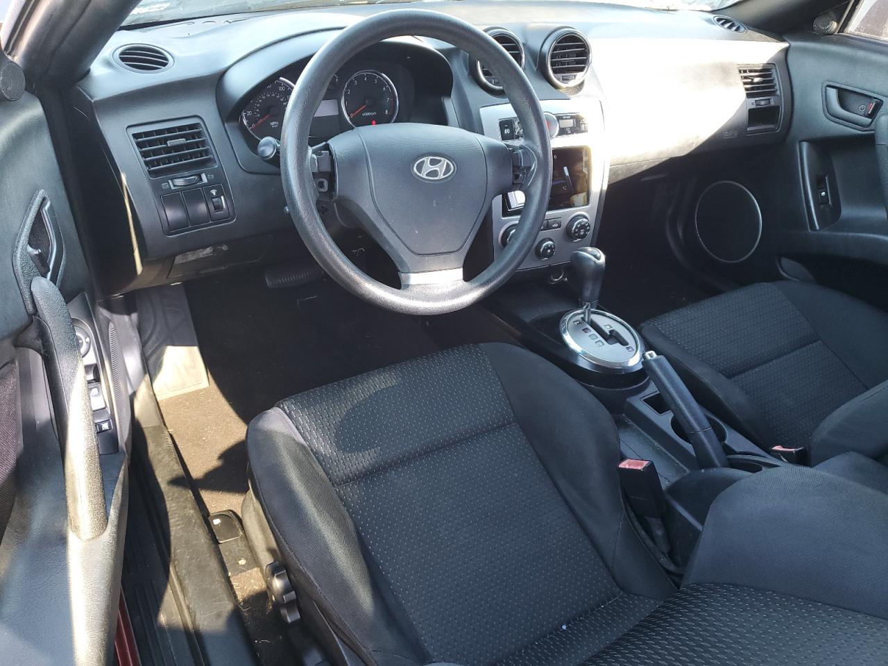 2007 Hyundai Tiburon Gs VIN: KMHHM66D17U259647 Lot: 91197655