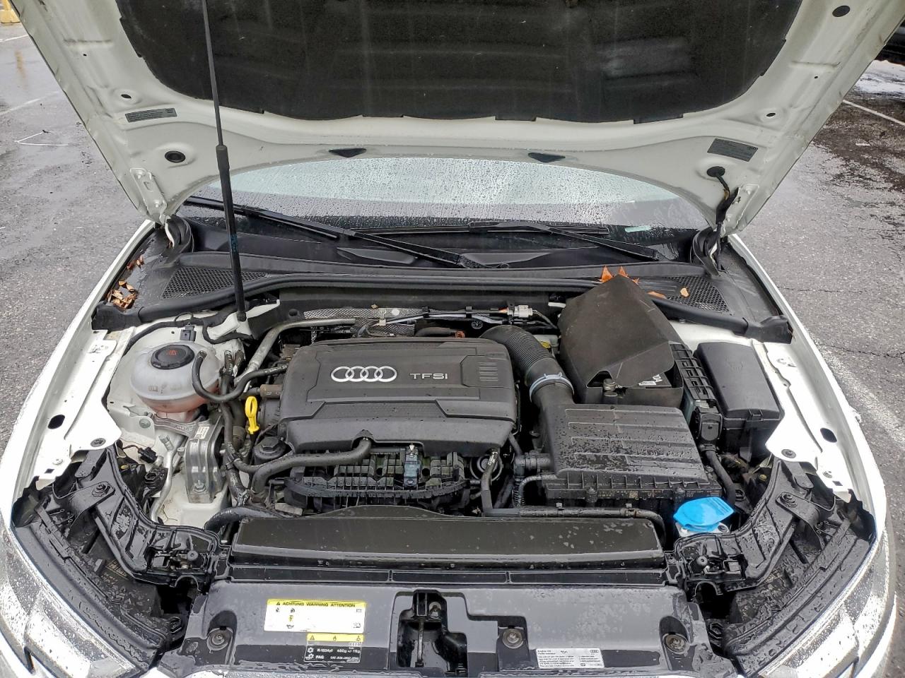 2018 Audi A3 Premium VIN: WAUB8GFF7J1044947 Lot: 92527405