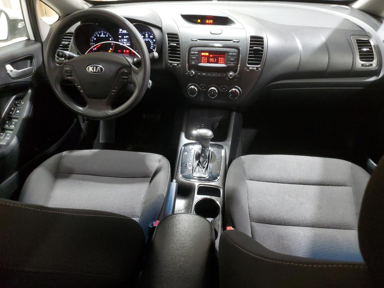 2017 Kia Forte Lx VIN: 3KPFK4A74HE013800 Lot: 93244225