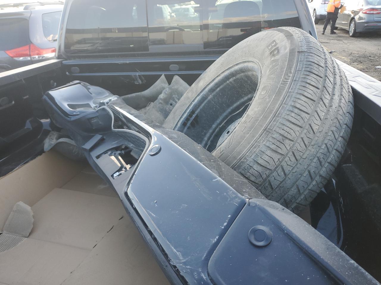 2024 Chevrolet Colorado Z71 VIN: 1GCPTDEK1R1207947 Lot: 92323235