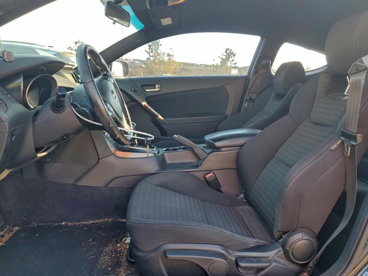 2013 Hyundai Genesis Coupe 2.0T VIN: KMHHT6KD1DU105170 Lot: 94570955