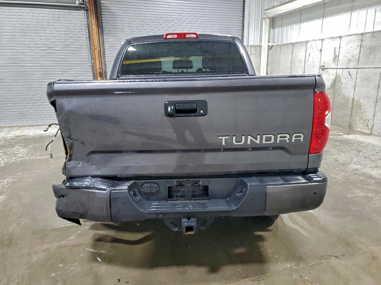 2018 Toyota Tundra Crewmax Sr5 VIN: 5TFDW5F14JX712792 Lot: 94377135