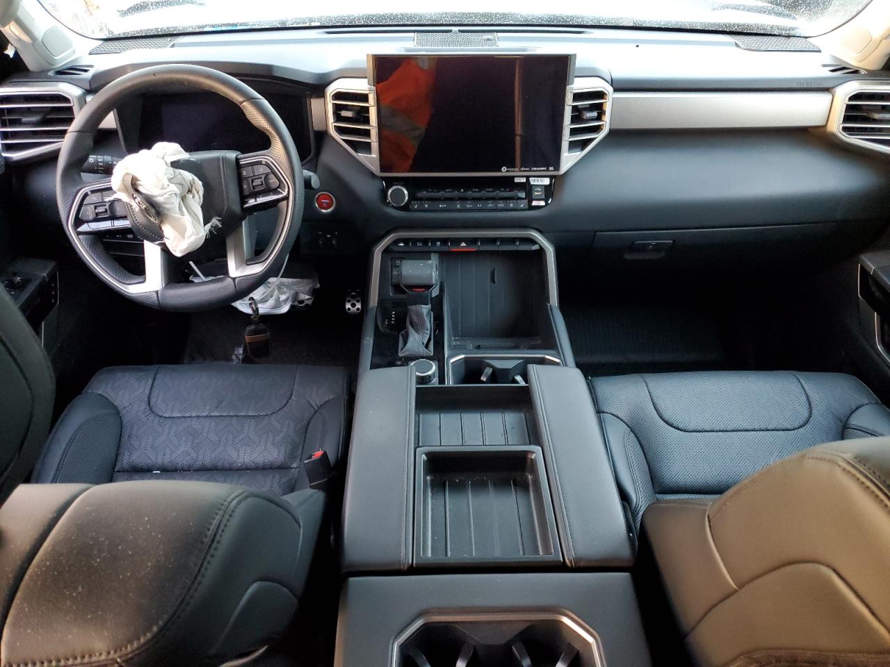 2022 Toyota Tundra Crewmax Limited VIN: 5TFJC5AB0NX001558 Lot: 92729995