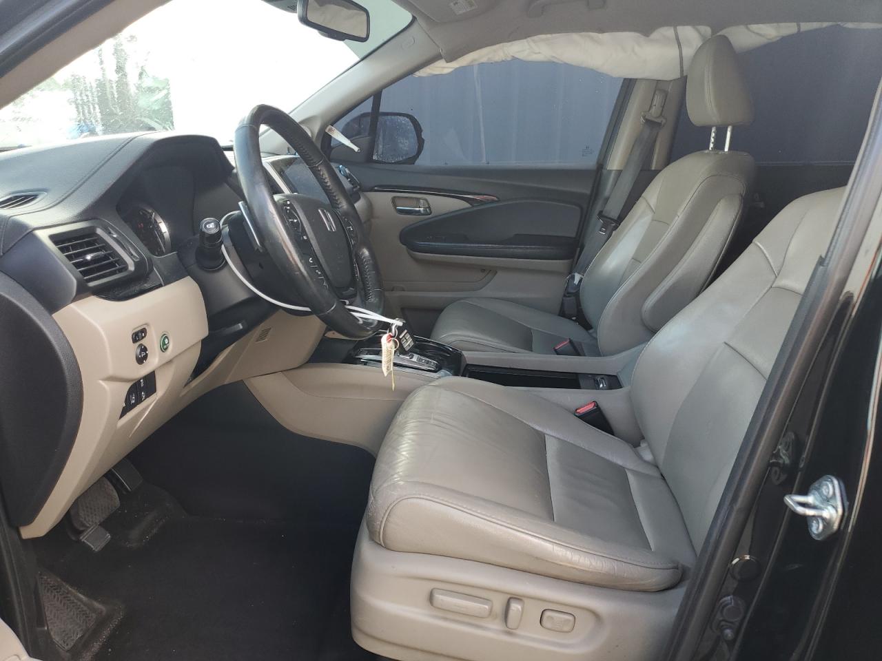 2018 Honda Pilot Touring VIN: 5FNYF5H92JB032033 Lot: 91302845