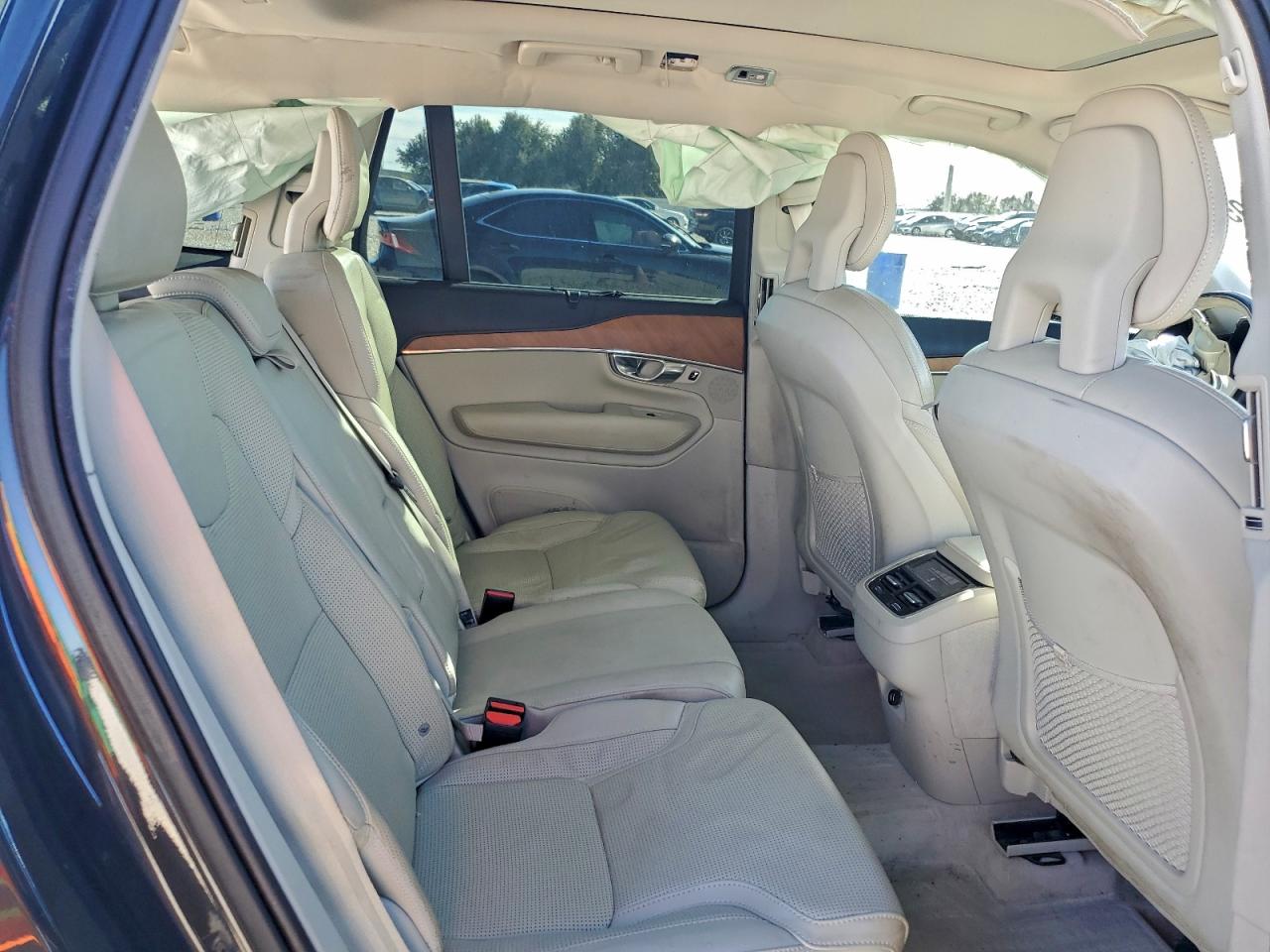 2016 Volvo Xc90 T6 VIN: YV4A22PL5G1013449 Lot: 94002295