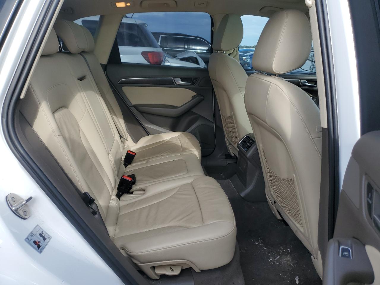 2016 Audi Q5 Premium VIN: WA1C2AFP7GA011027 Lot: 91300155