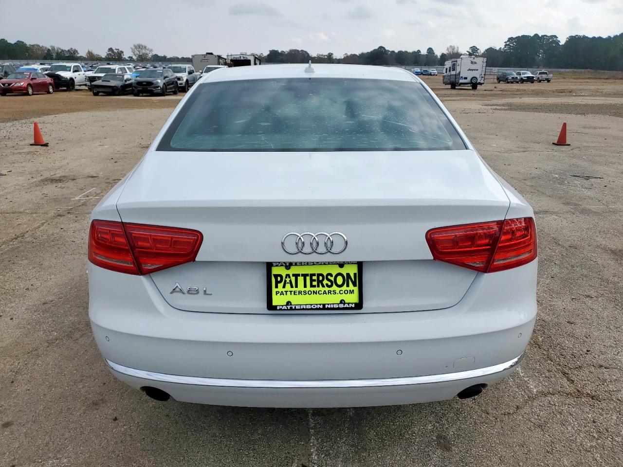 2013 Audi A8 L Quattro VIN: WAURGAFD7DN028399 Lot: 93683775