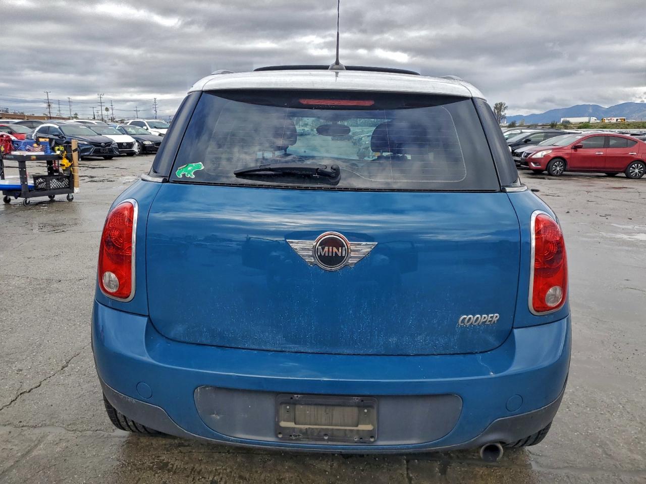 2011 Mini Cooper Countryman VIN: WMWZB3C58BWM01240 Lot: 93958395