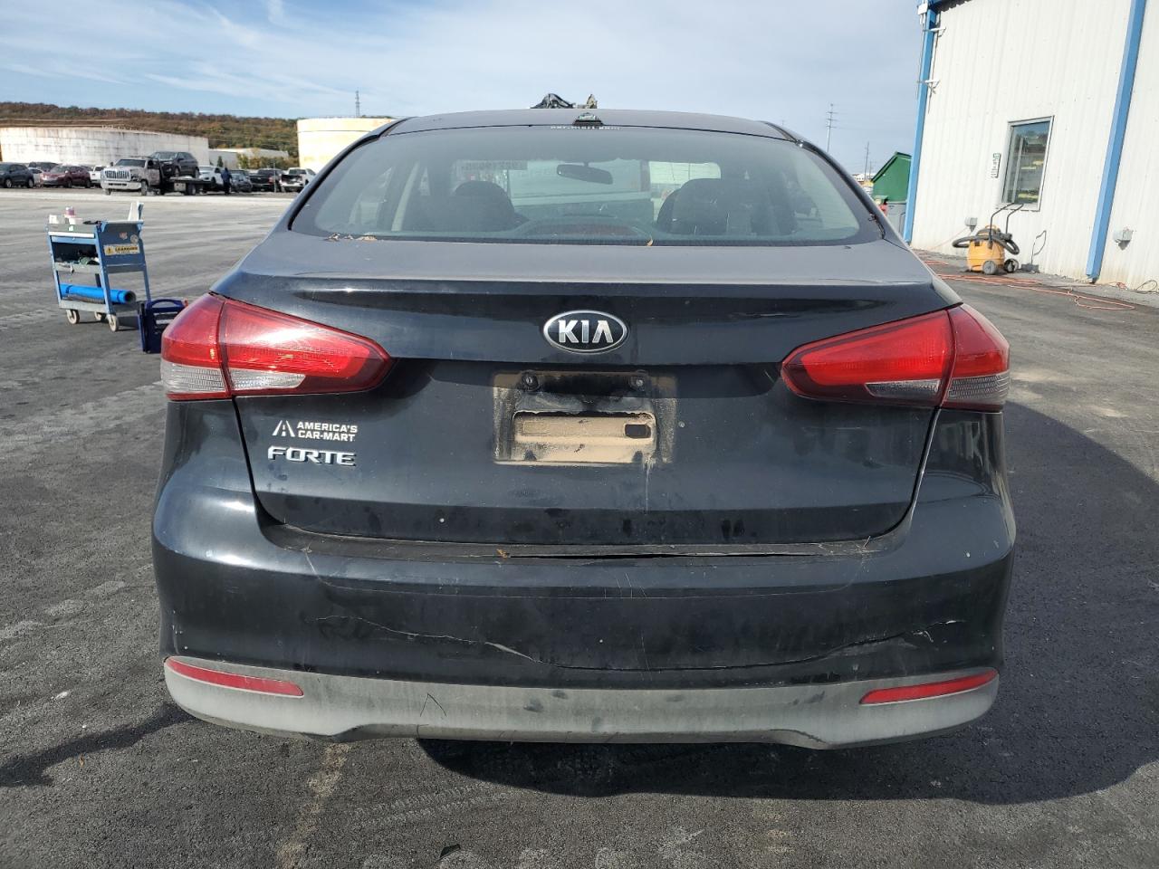2017 Kia Forte Lx VIN: 3KPFK4A78HE116024 Lot: 92219635