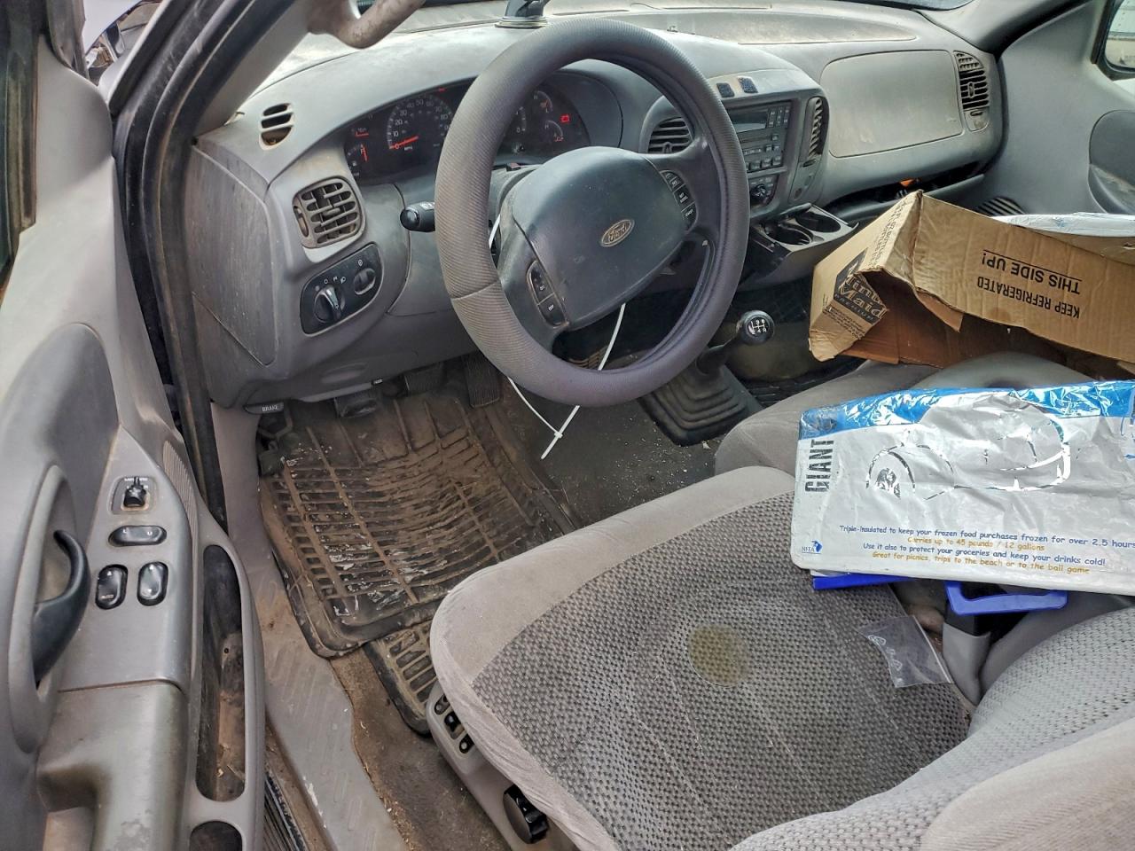 2000 Ford F150 VIN: 1FTZX0727YKA09403 Lot: 94453925