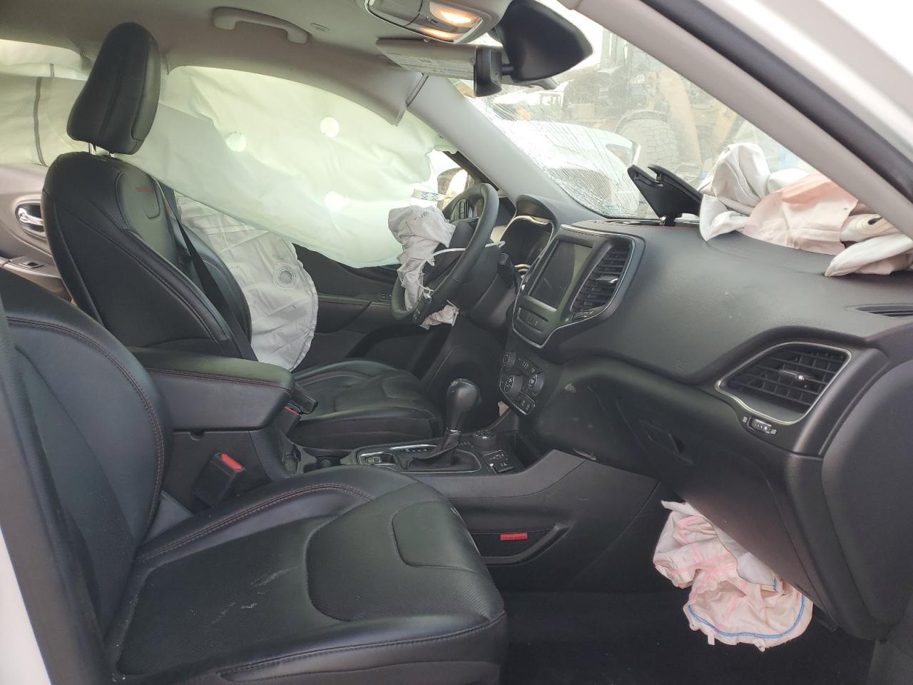 2022 Jeep Cherokee Trailhawk VIN: 1C4PJMBX2ND548353 Lot: 91689155