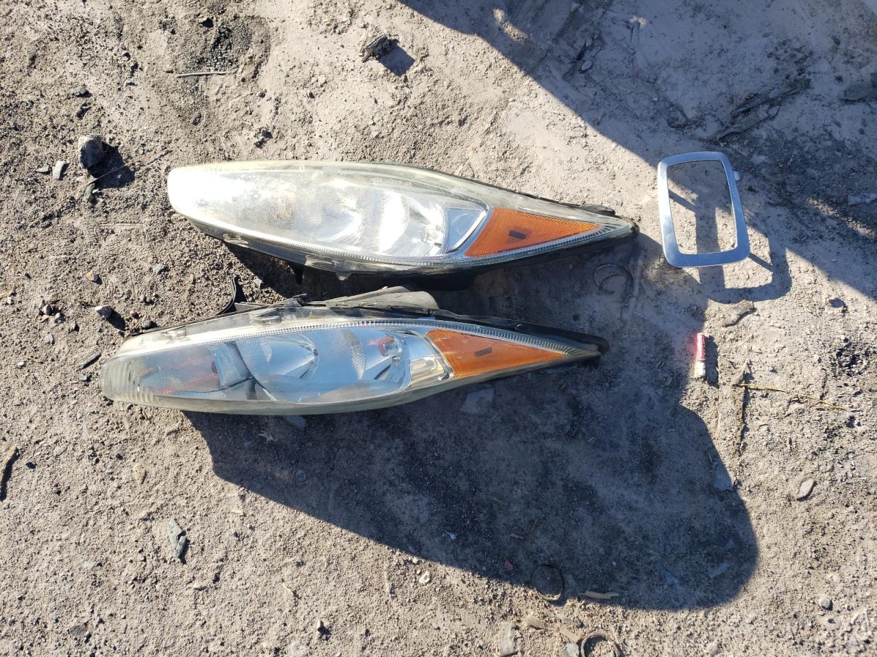 2015 Ford Fiesta Titanium VIN: 3FADP4CJ9FM117595 Lot: 92238265