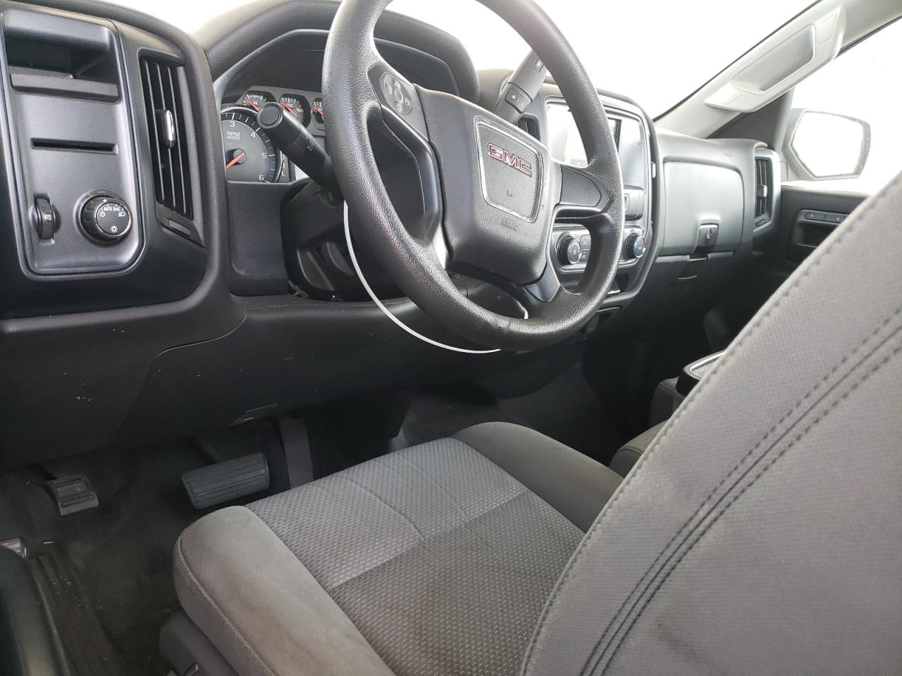 2018 GMC Sierra C1500 VIN: 1GTN1LEH1JZ102360 Lot: 91981405