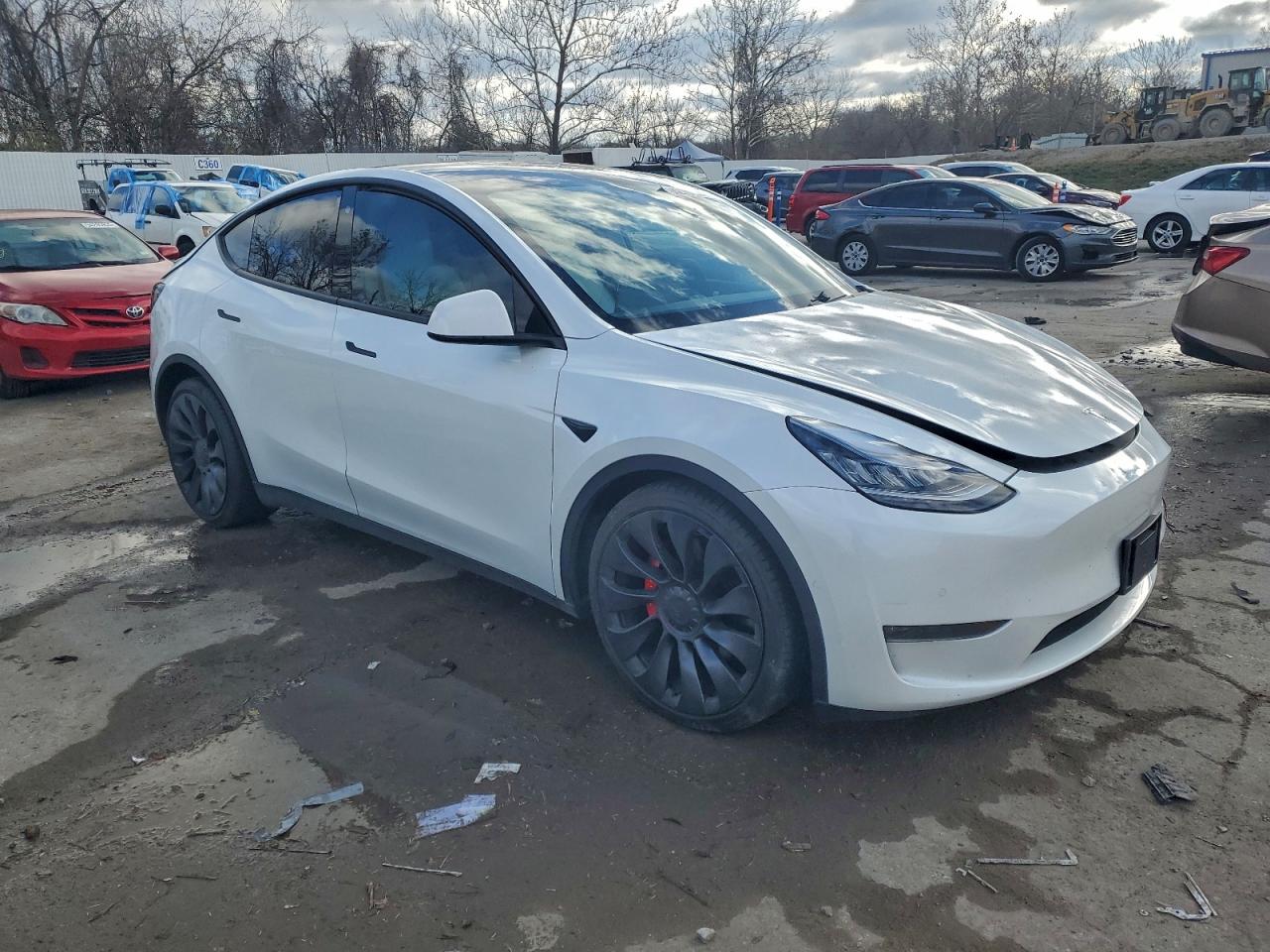 2021 Tesla Model Y VIN: 5YJYGDEF4MF079442 Lot: 94230405