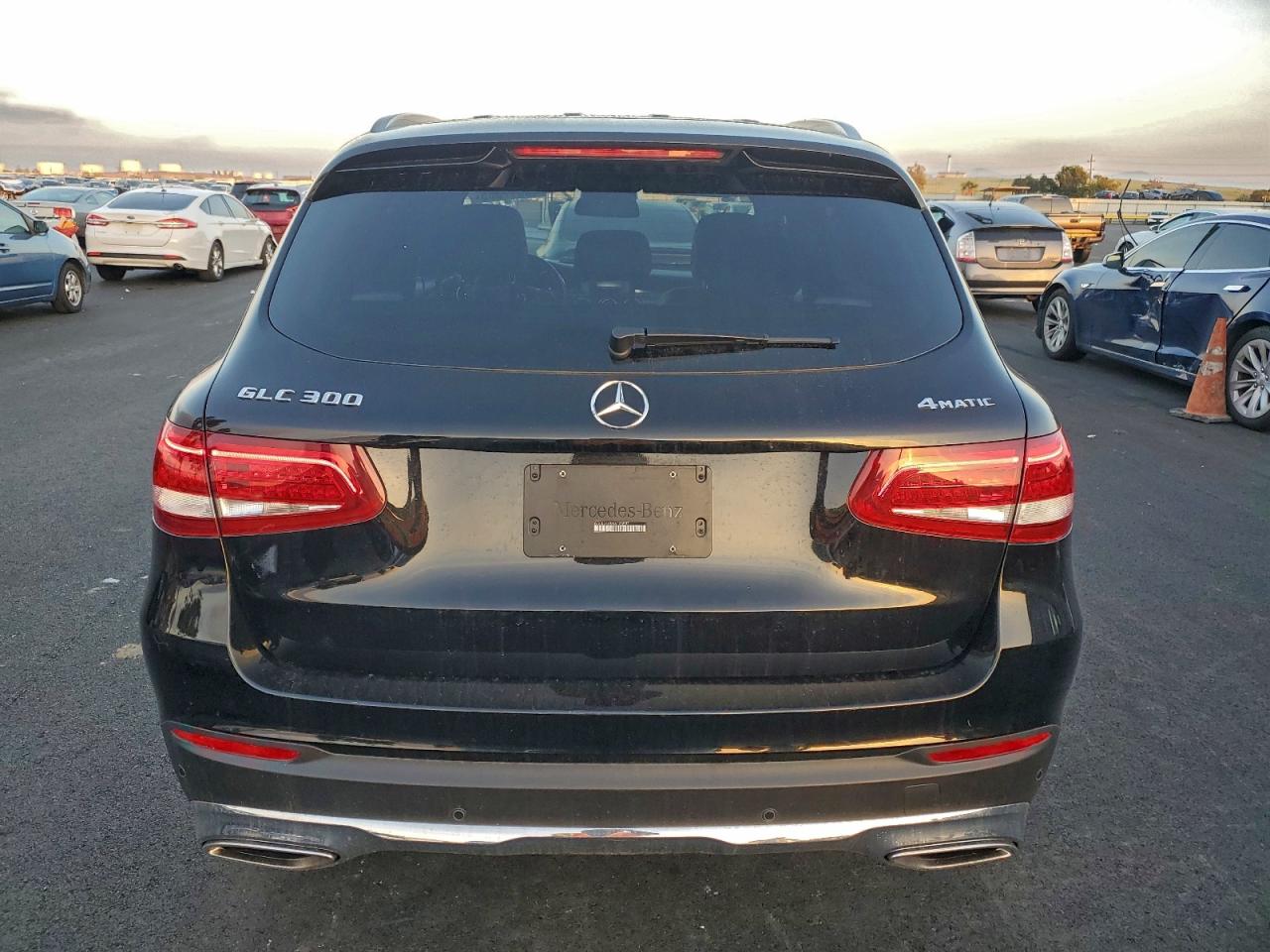 2019 Mercedes-Benz Glc 300 4Matic VIN: WDC0G4KBXKV186597 Lot: 93317085