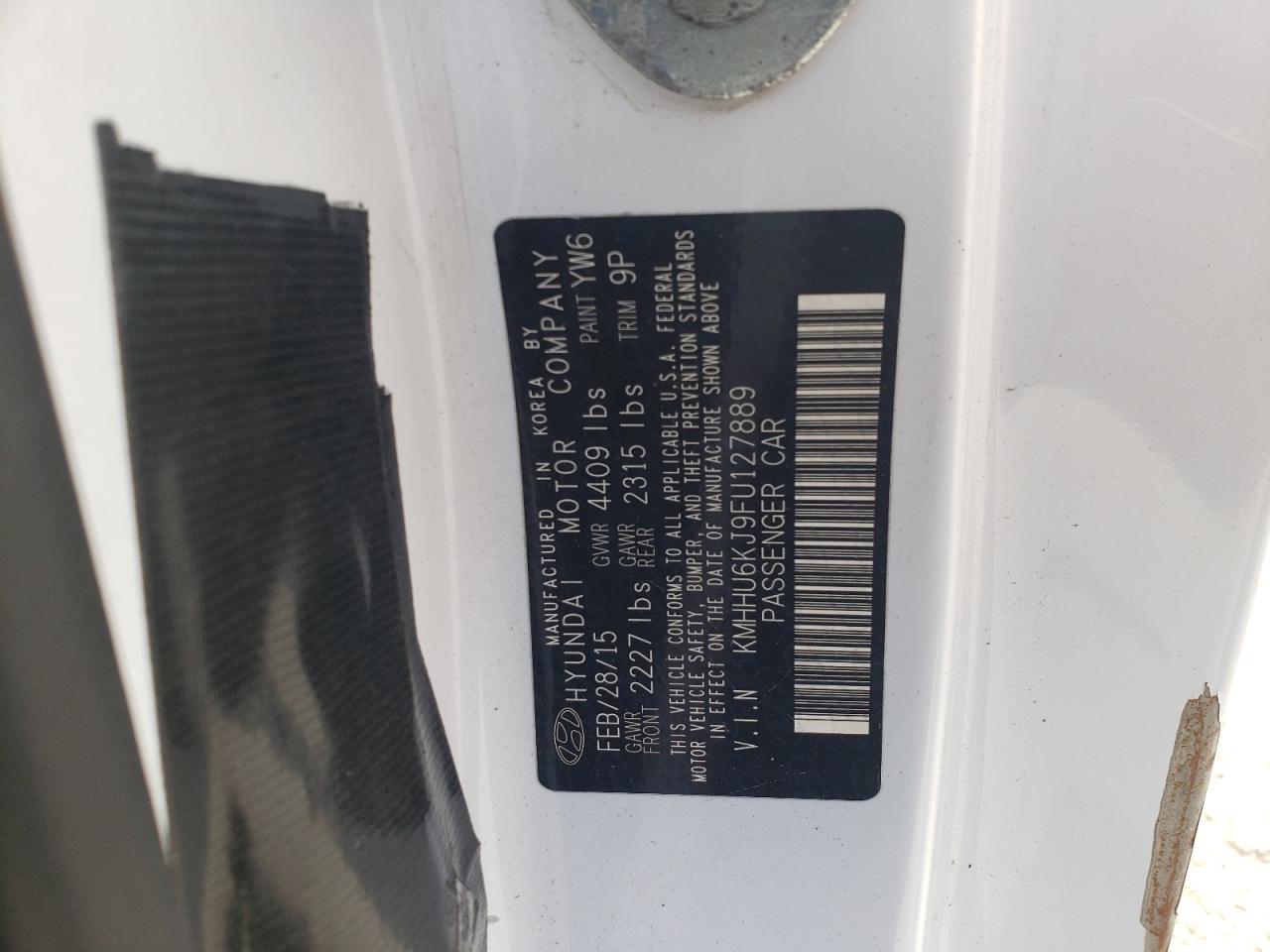 2015 Hyundai Genesis Coupe 3.8L VIN: KMHHU6KJ9FU127889 Lot: 92695115