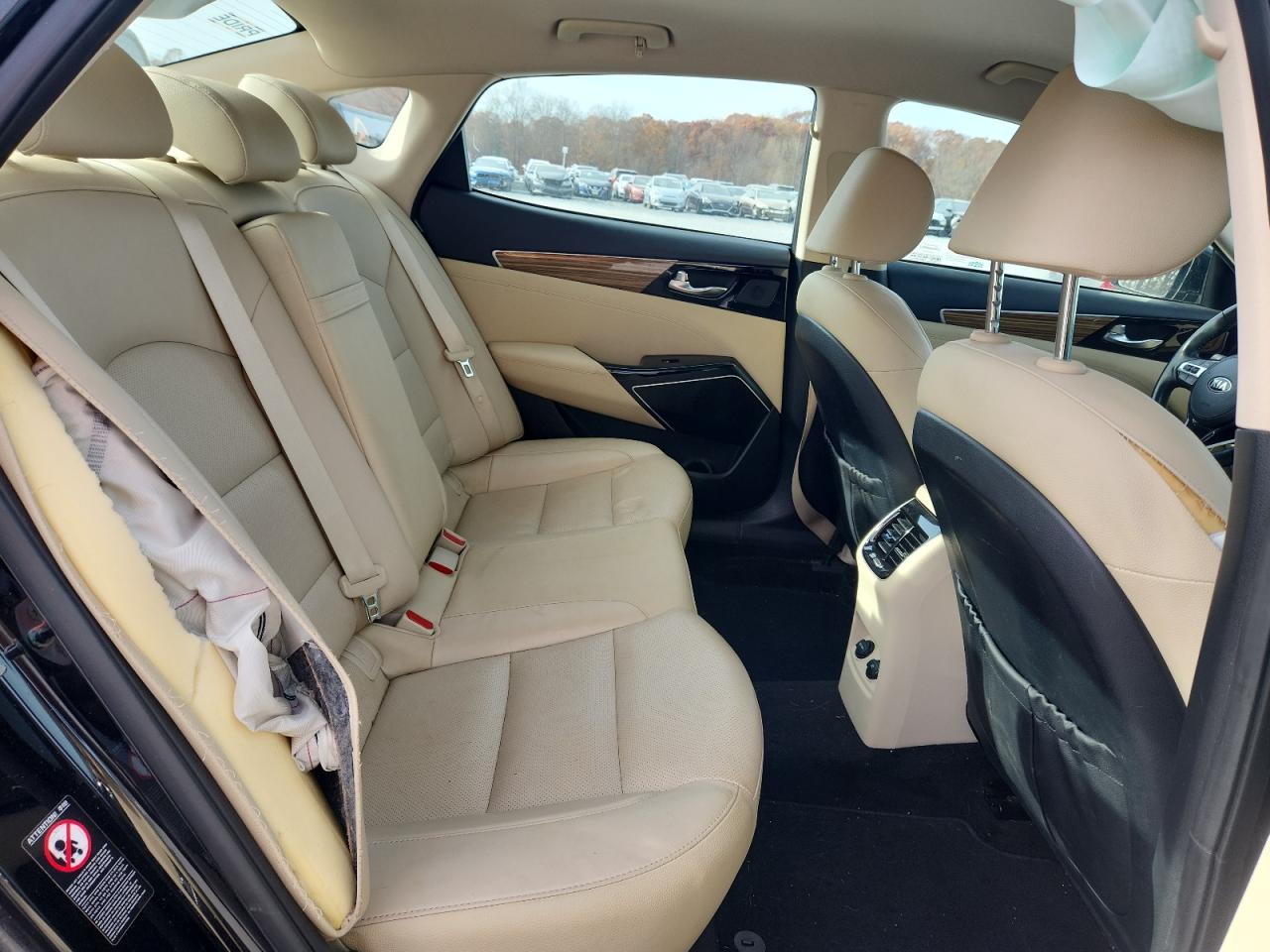 2017 Kia Cadenza Premium VIN: KNALB4J16H5094337 Lot: 93188155