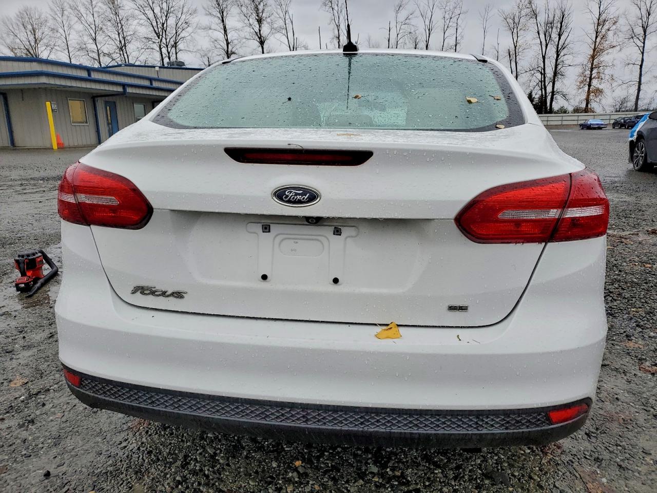 2015 Ford Focus Se VIN: 1FADP3F21FL241795 Lot: 93789405