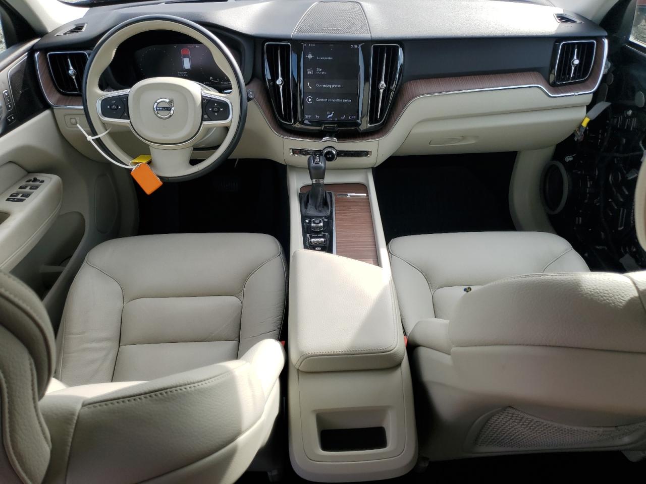 2021 Volvo Xc60 T5 Momentum VIN: YV4102DK8M1861483 Lot: 93274355