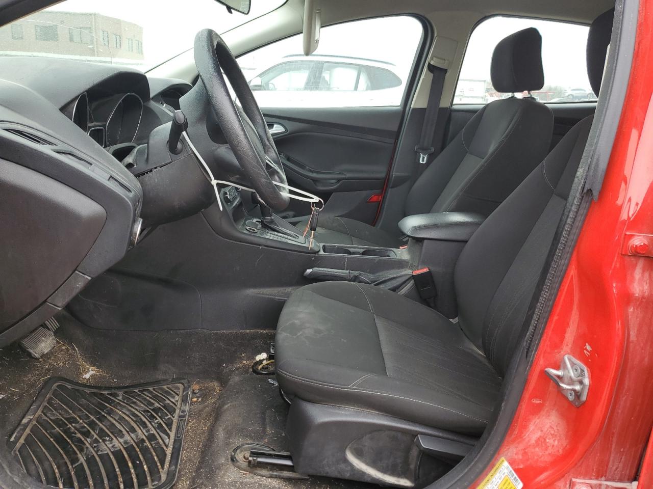 2017 Ford Focus Se VIN: 1FADP3K27HL319019 Lot: 93929875