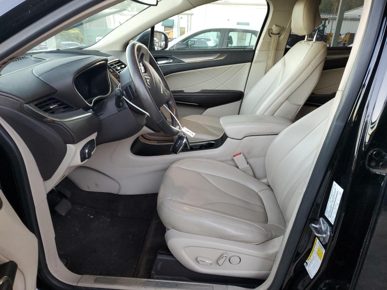 2018 Lincoln Mkc Premiere VIN: 5LMCJ1C98JUL20468 Lot: 93121905