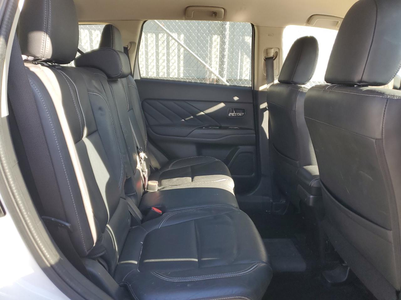 2018 Mitsubishi Outlander Se VIN: JA4J24A5XJZ042375 Lot: 93070365