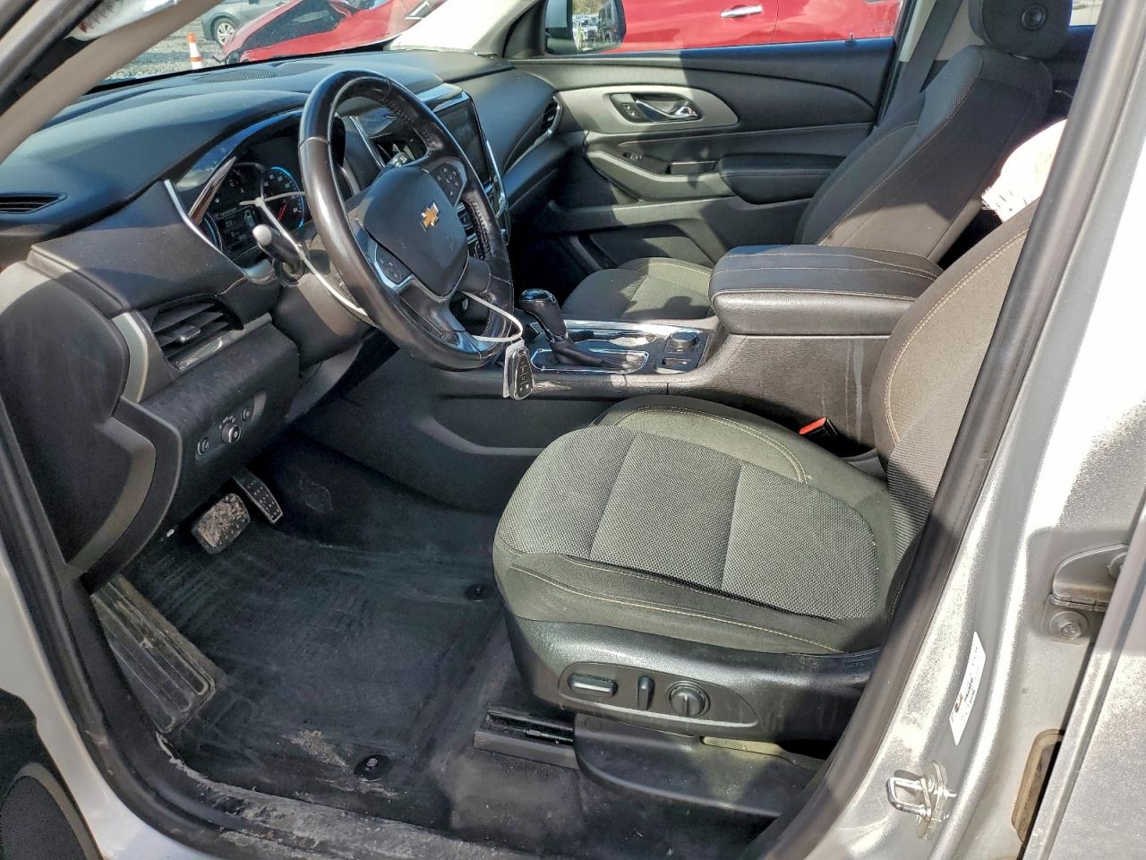 2018 Chevrolet Traverse Lt VIN: 1GNERGKWXJJ267669 Lot: 94428435