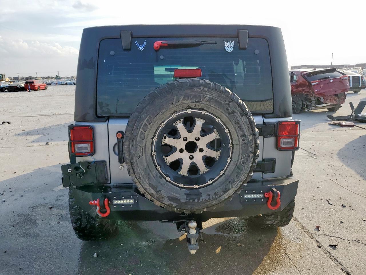 2013 Jeep Wrangler Unlimited Sport VIN: 1C4BJWDG5DL632898 Lot: 93071755