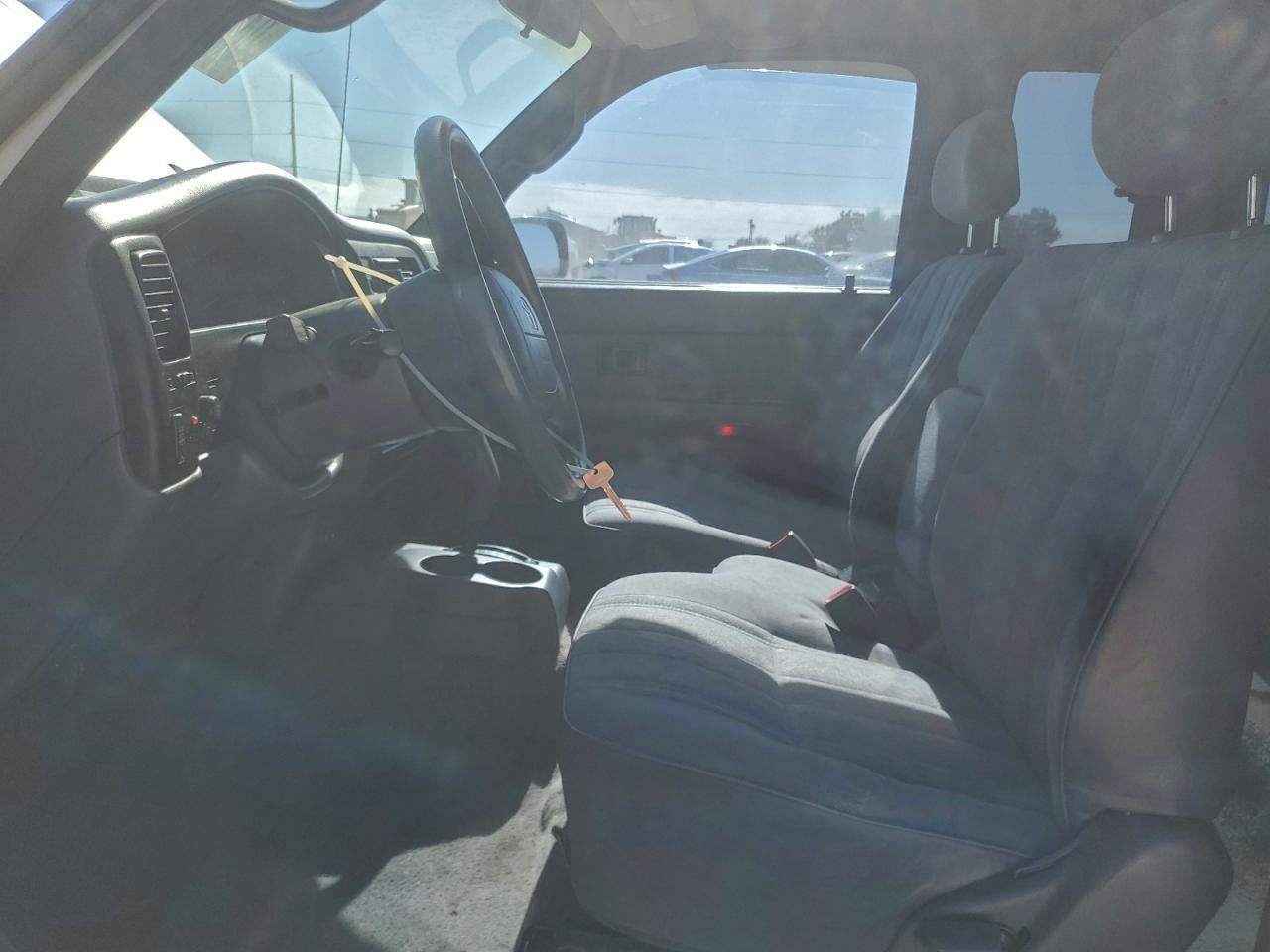 2000 Toyota Tacoma Xtracab Prerunner VIN: 4TASN92N8YZ627247 Lot: 94223355