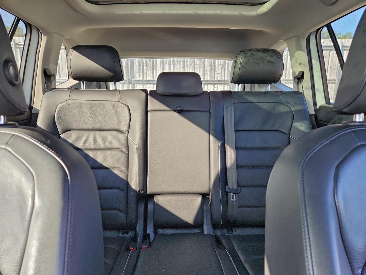 2018 Volkswagen Tiguan Sel Premium VIN: 3VV5B7AXXJM214658 Lot: 94213635