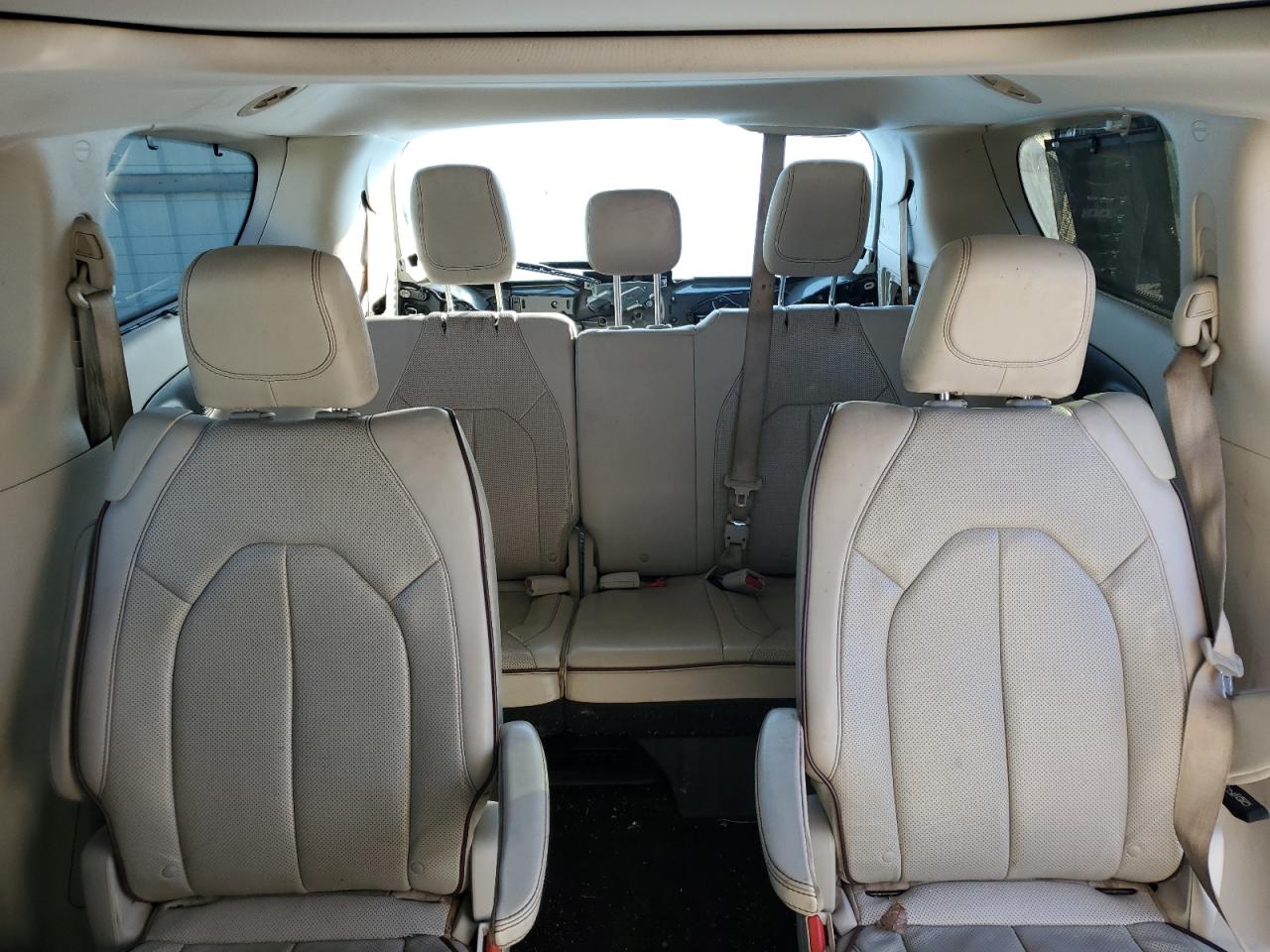 2017 Chrysler Pacifica Limited VIN: 2C4RC1GG9HR620449 Lot: 91591555