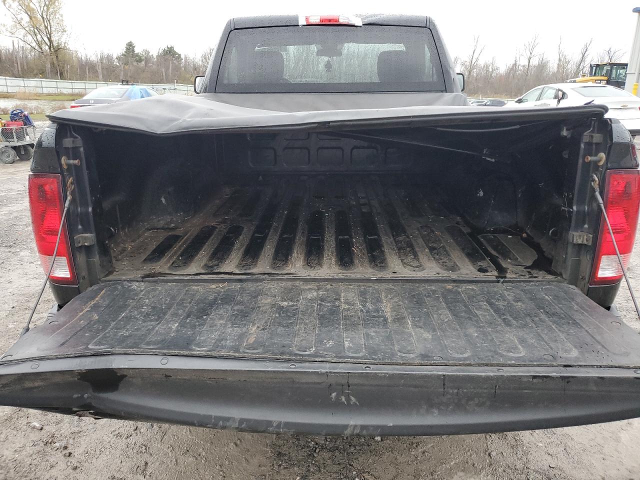 2014 Ram 1500 St VIN: 3C6JR7AT6EG305492 Lot: 90608765
