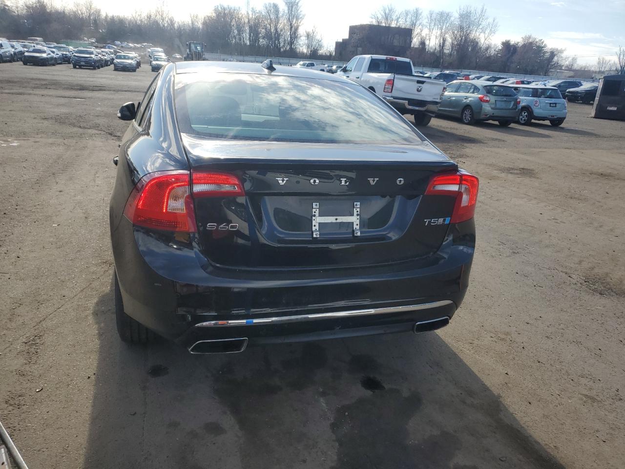 2018 Volvo S60 Inscription VIN: LYV402TK7JB179474 Lot: 92998945