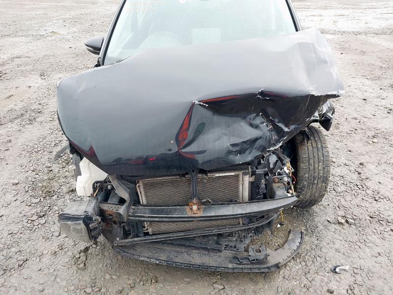 2012 VOLKSWAGEN TOURAN 1.6 TDI 105 SE 5DR