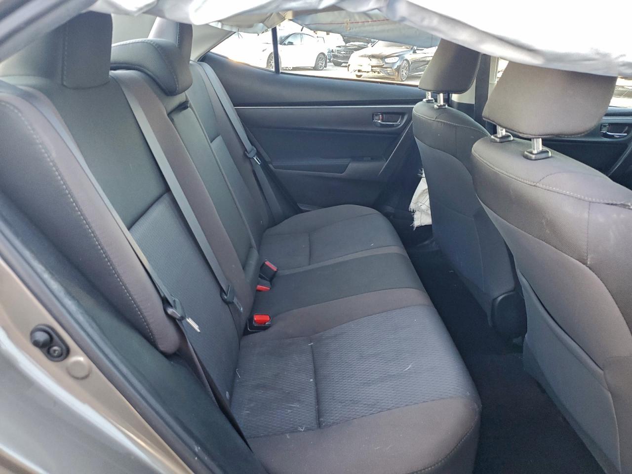 2017 Toyota Corolla L VIN: 5YFBURHE0HP609379 Lot: 94391775