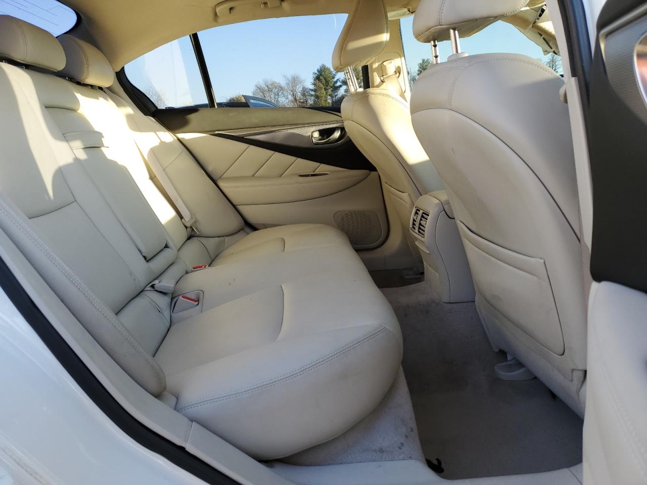 2016 Infiniti Q50 Base VIN: JN1CV7AR9GM250864 Lot: 91617595